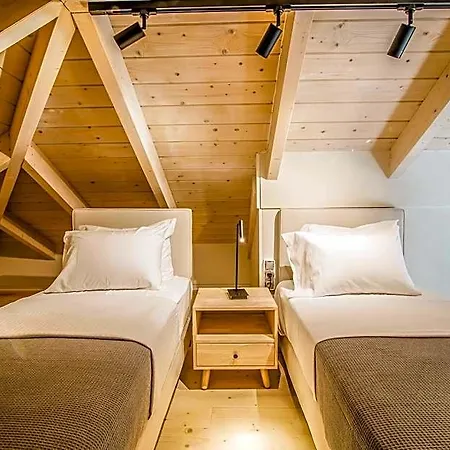 One-bedroom With Attic Sea View 3* Lefkáda